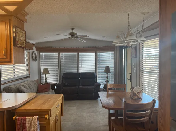 6649 E 32nd St, Yuma, AZ 85365