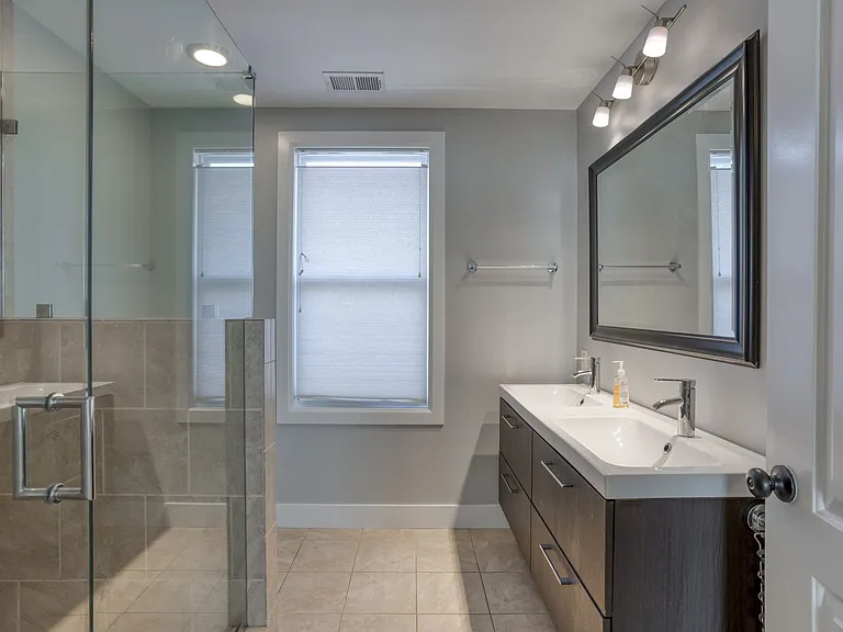 2103 Wrocklage Ave — Photo 32