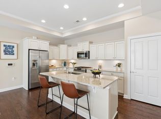 1443 Abbotsford Way, Cary, NC 27519