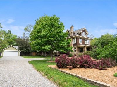 2301 Massachusetts St, Lawrence, KS, 66046