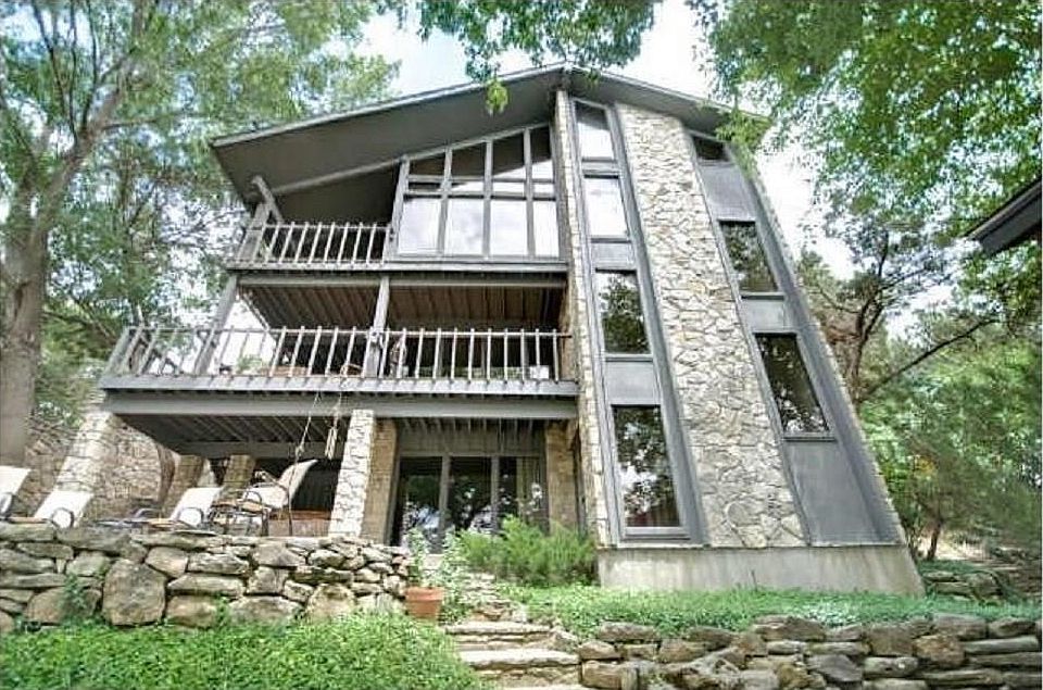 1st image of 710 Rock Harbor Ct