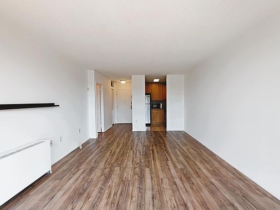 3rd image of 1225 Martha Custis Dr APT 805