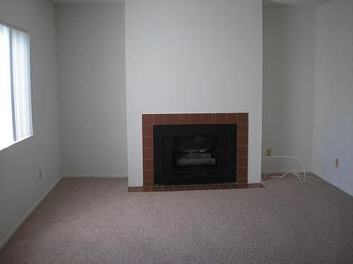 2nd image of 3650 Garnet St APT 2