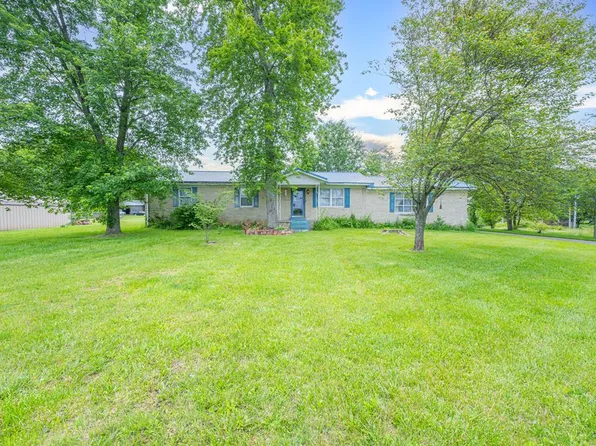 135 White St, Beaver Dam, KY 42320
