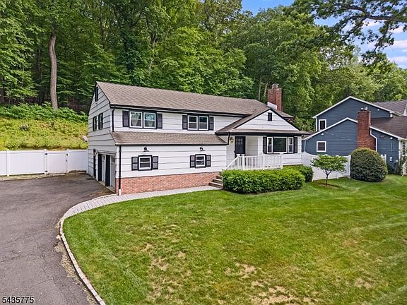 2nd image of 45 Molly Stark Dr