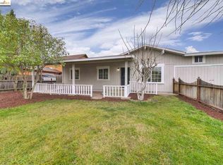 555 Norcross Ln, Oakley, CA 94561
