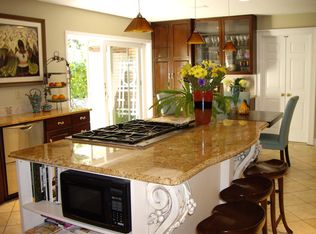 96 Rippling Brook Way, Bernardsville, NJ 07924