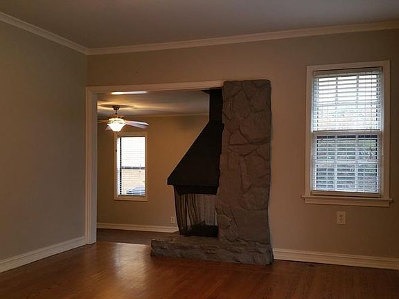 2nd image of 714 S Oswego Ave