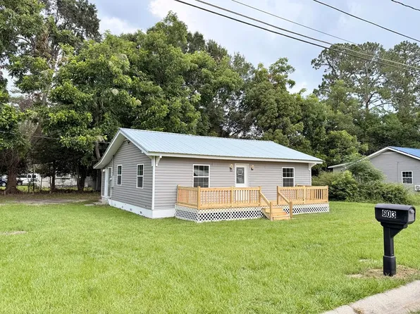 603 8th St SW, Moultrie, GA 31768