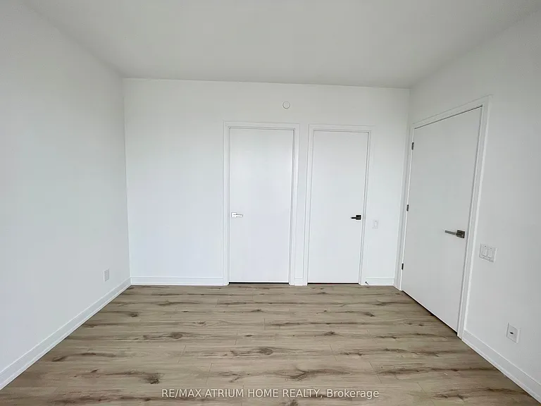 3 Gloucester St #4303 — Photo 17