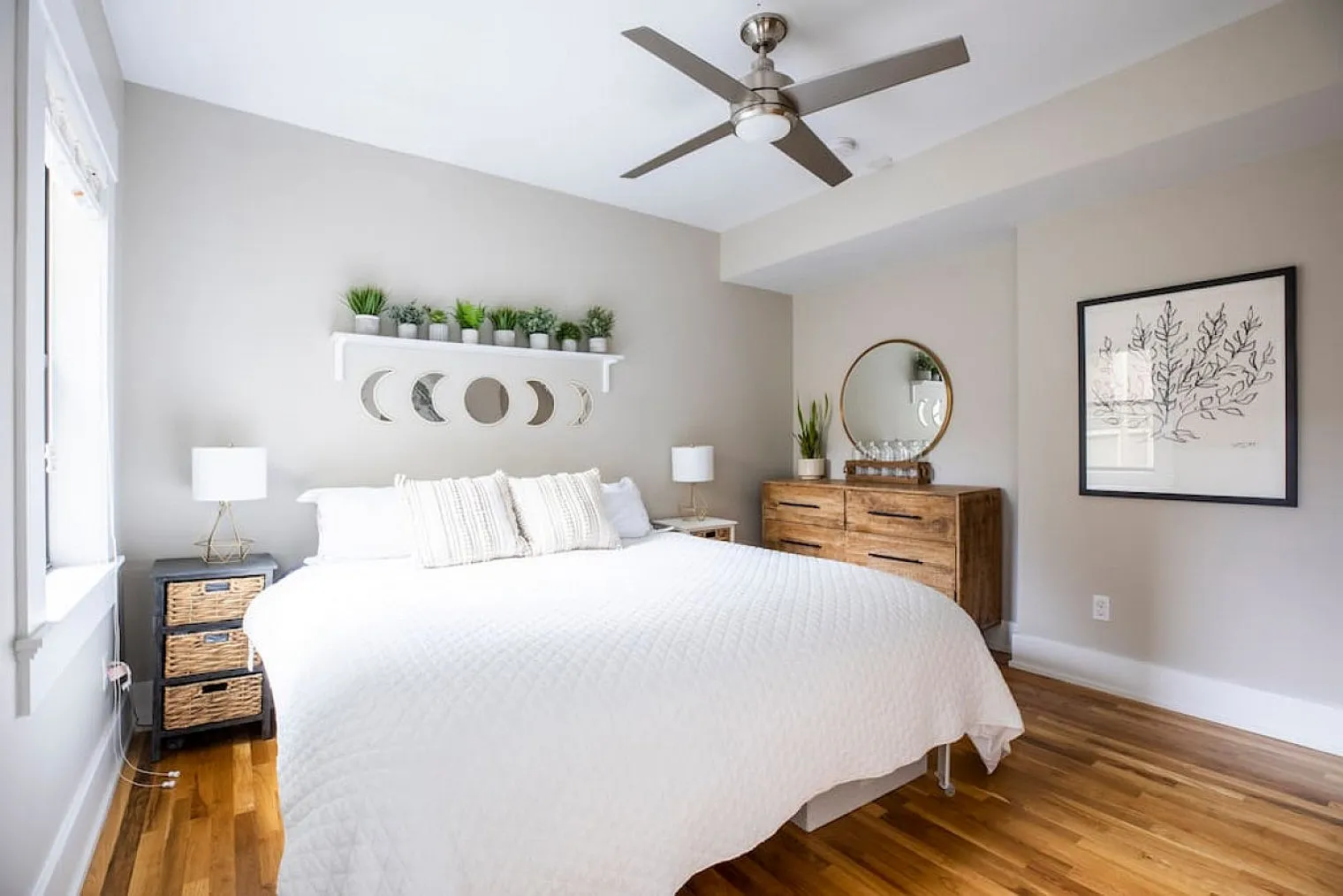 2 bed, 1.0 bath, 1076 sqft, $2,320 — Photo 4
