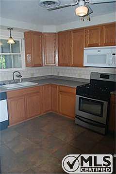 5th image of 1662 Shenna Blvd