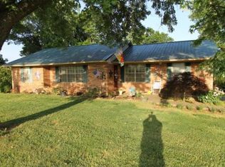 101 Long Rd, Whitesburg, TN 37891