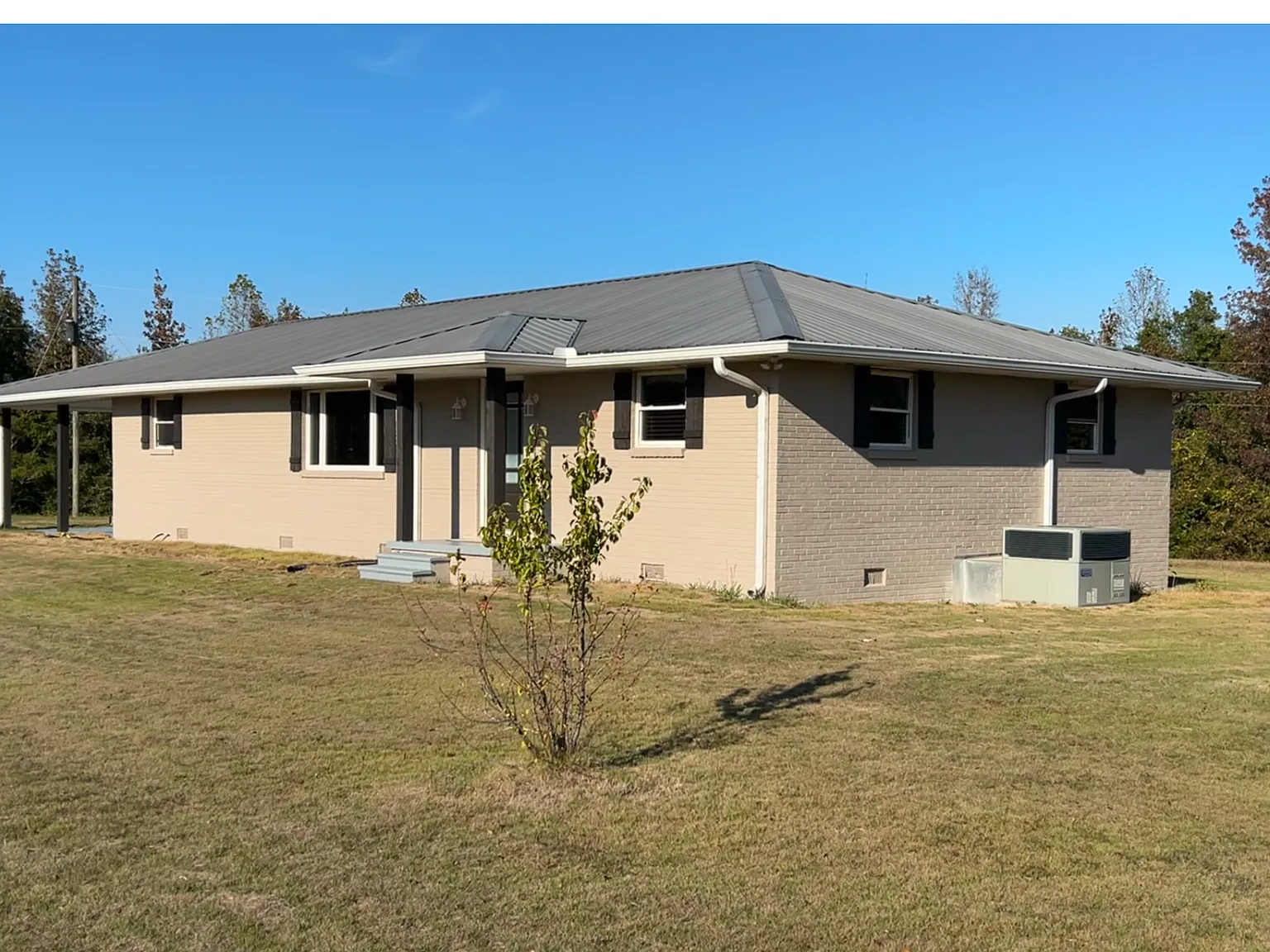 3 bed, 2.5 bath, 1789 sqft, $2,000 — Photo 2