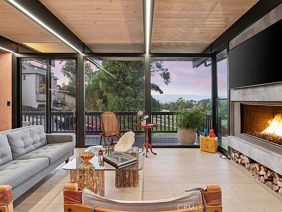 4th image of 21090 Rios St