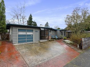 2605 SE 69th Ave, Portland, OR 97206