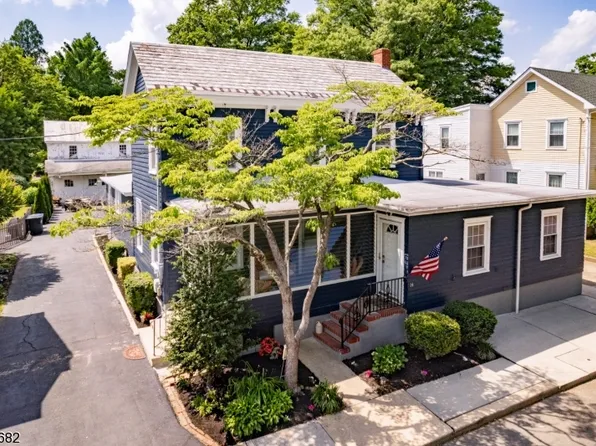 14 CHURCH STREET, CHESTERFIELD, NJ 08515