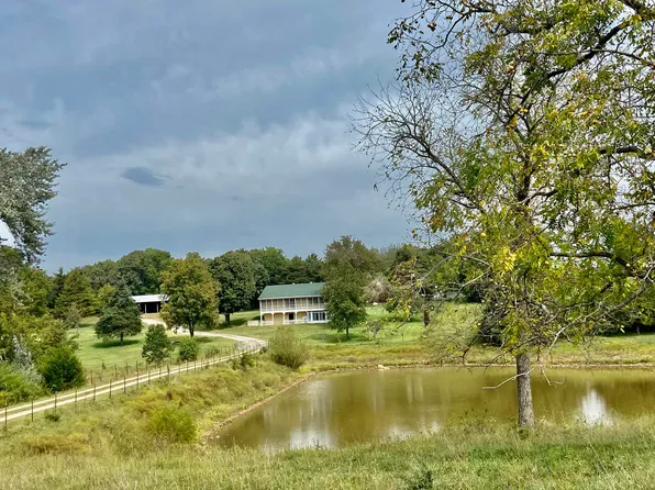 79 W Dade 82, Greenfield, MO 65661