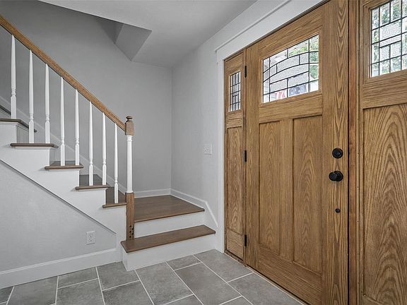 3rd image of 13013 Winding Trail Ln