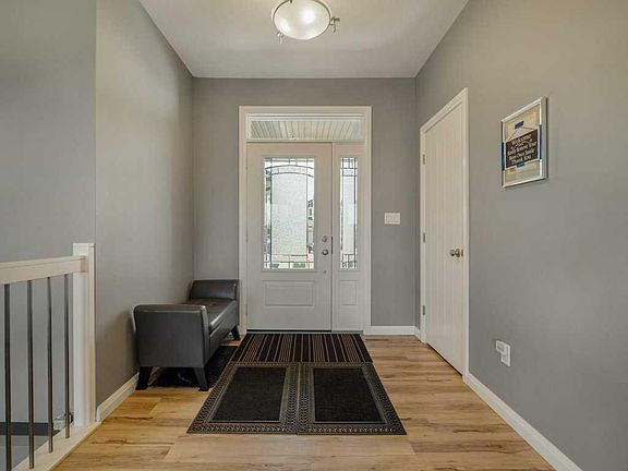 4th image of 41 S Laurel Pl