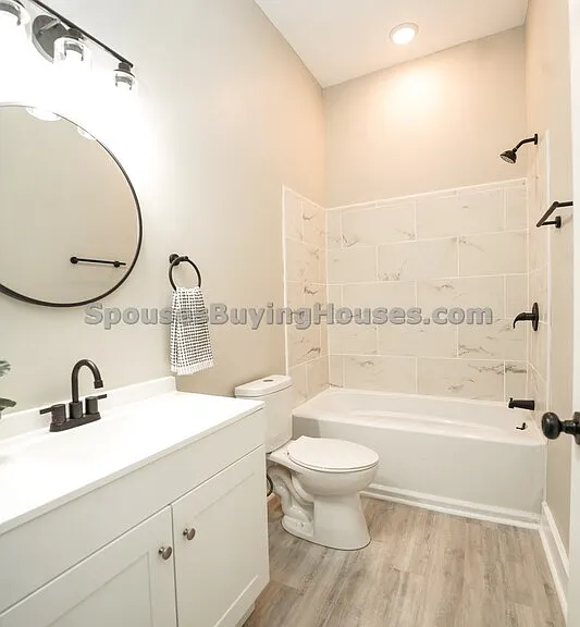 2105 Lexington Ave — Photo 21