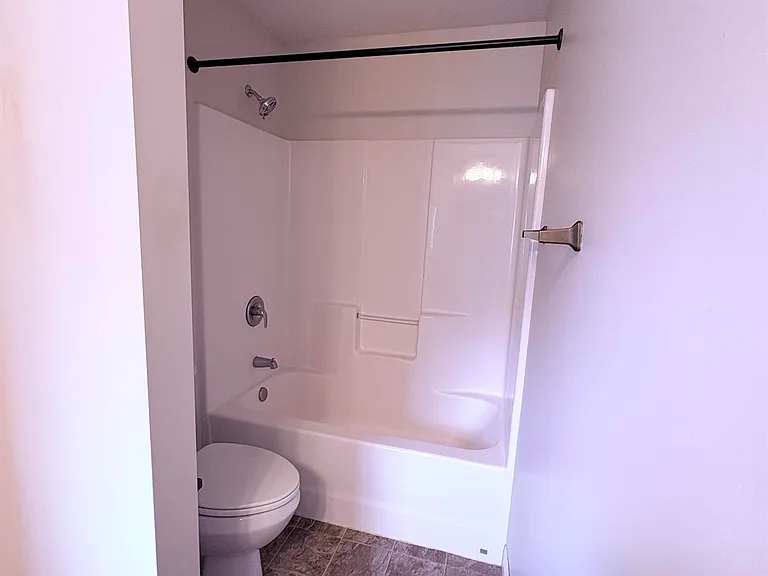 3707 S Broadway St — Photo 14