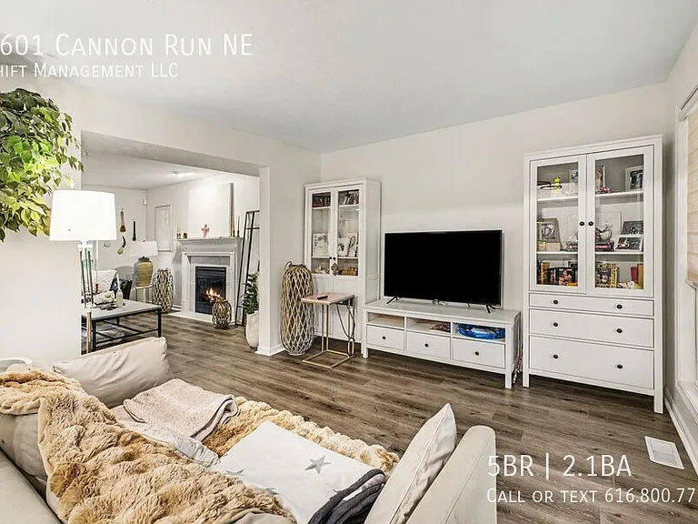 7601 Cannon Run NE — Photo 4