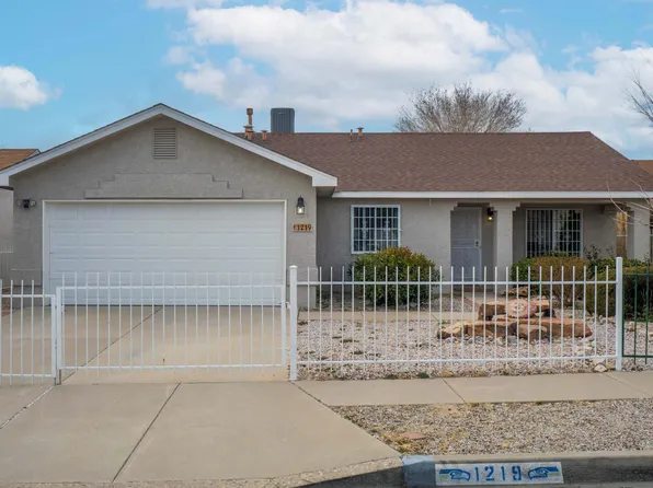 1219 82nd St SW, Albuquerque, NM 87121
