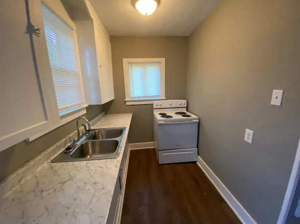 808 S Sprigg St, Cape Girardeau, MO 63703