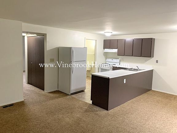 4th image of 8149 Mount Aetna St