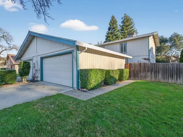 5967 Woodside Dr, Rocklin, CA 95677