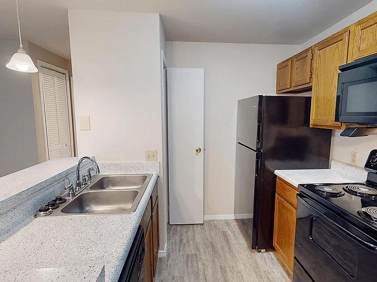 Black Kitchen Appliances