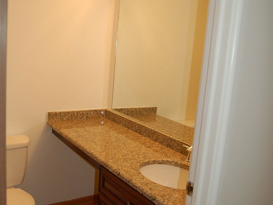 1st image of 349 Dogwood Ter
