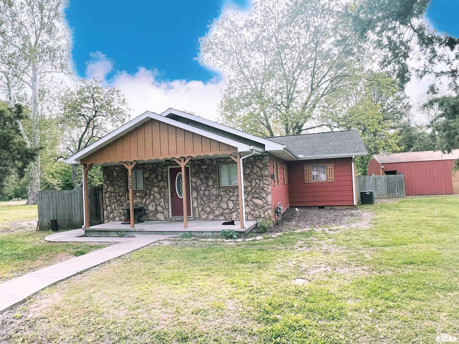 512 S Royal St, Royalton, IL 62983 Zillow