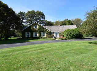 5N464 Derby Rd, Wayne, IL 60184