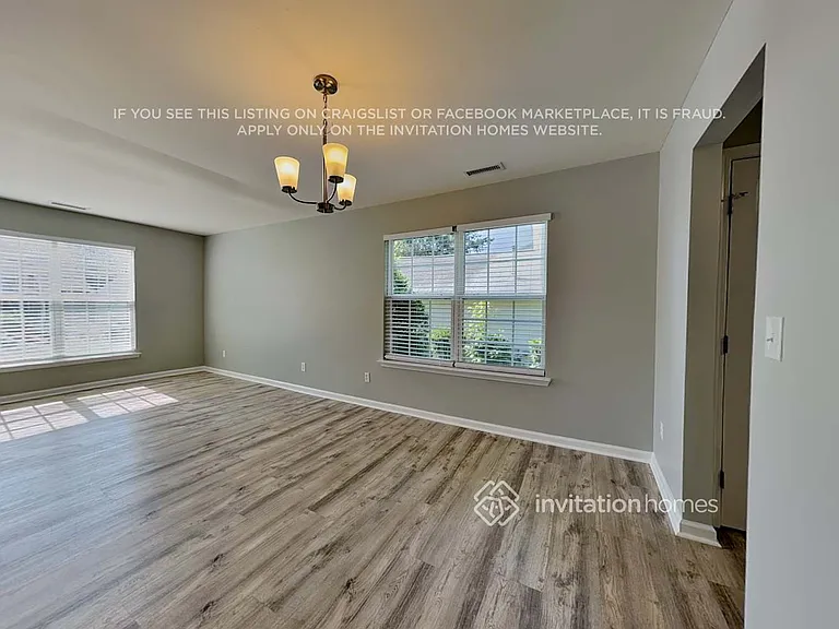 3920 Laurel Glen Dr — Photo 9
