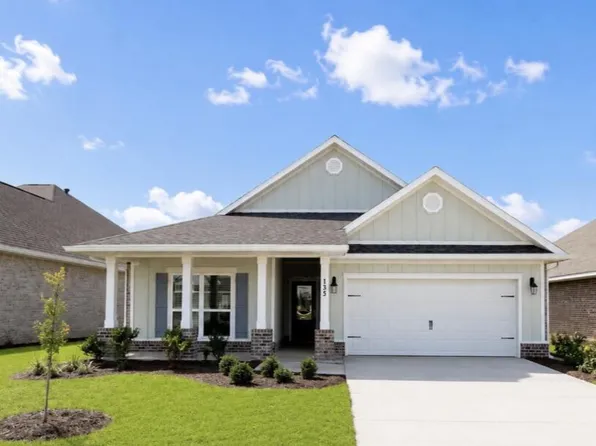 135 Gray Owl Dr E, Freeport, FL 32439