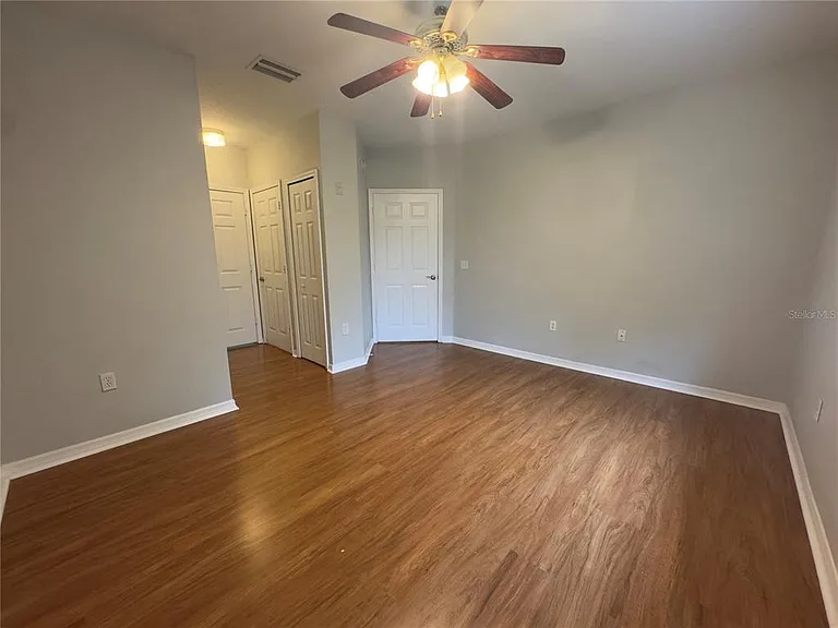9507 Amberdale Ct #201 — Photo 5