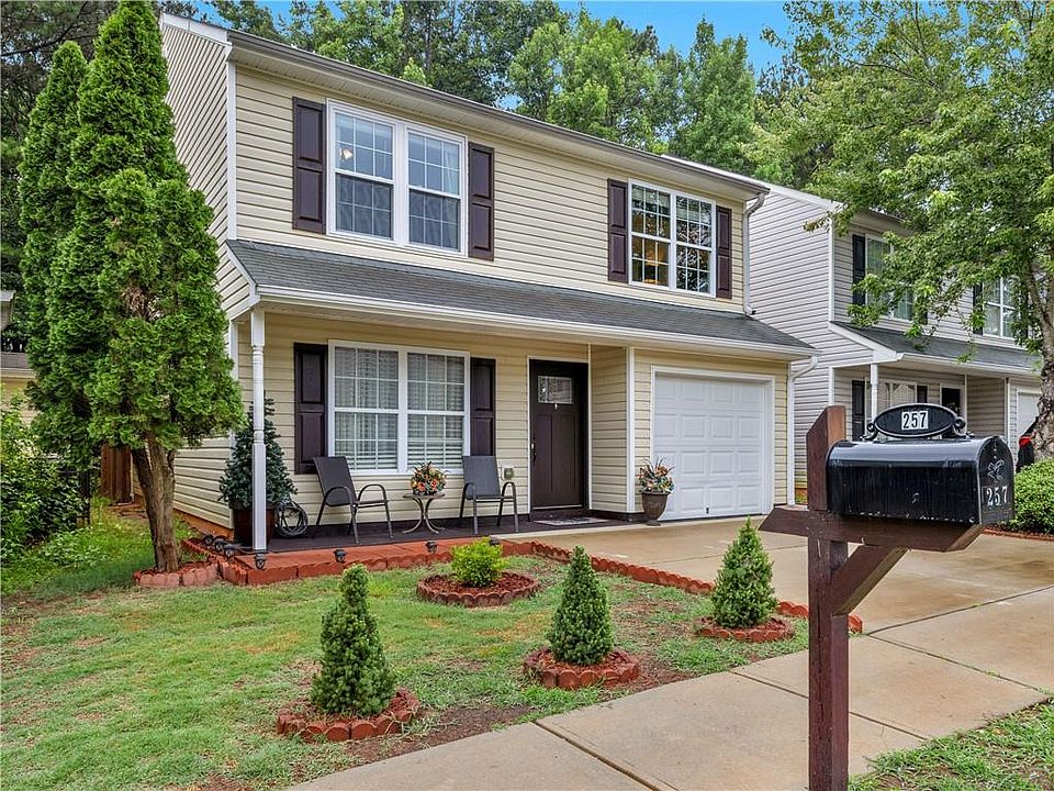 1st image of 257 Lossie Ln
