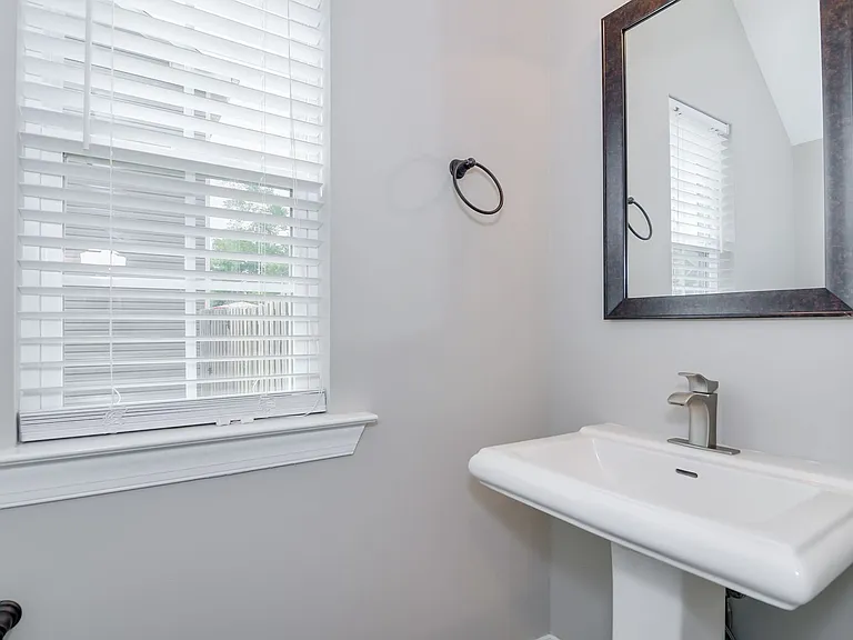 473 Brantley Cove Cir — Photo 19