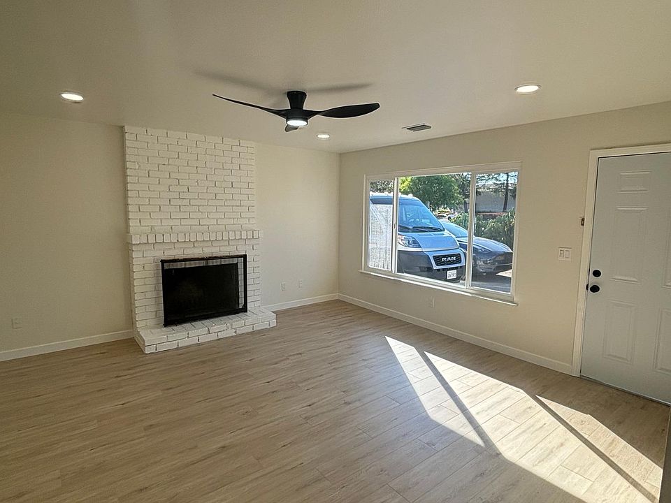 1st image of 9678 Lake Natoma Dr #9680