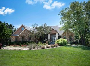 5817 SW Clarion Lakes Way, Topeka, KS 66610