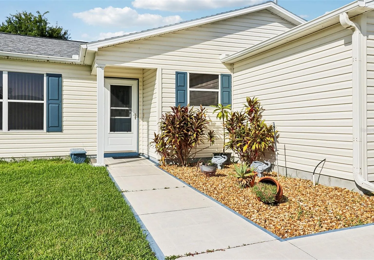 3 bed, 1481 sqft, $1,850 — Photo 2