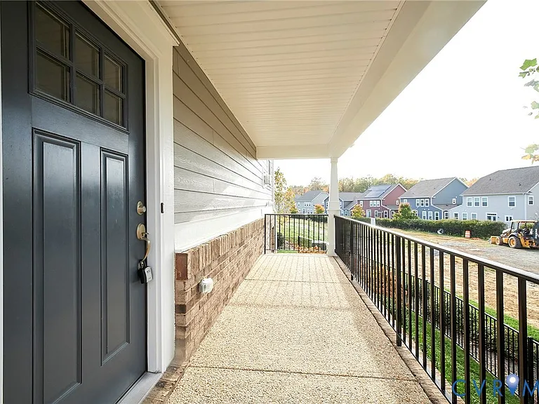 11458 Hayloft Ln — Photo 12