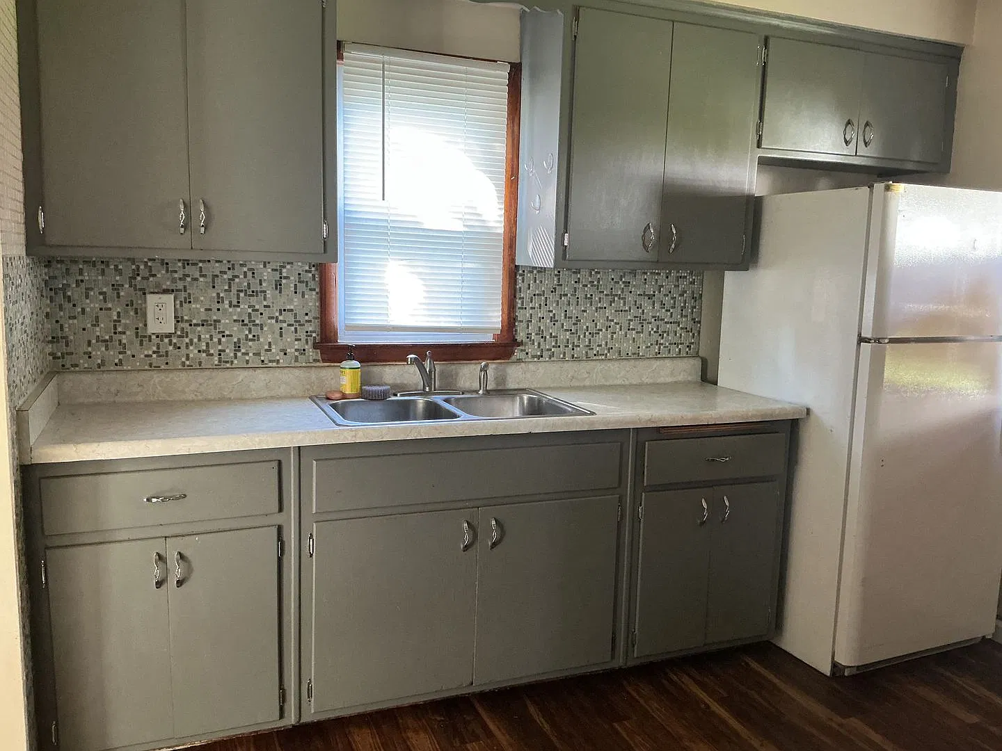 2 Bedroom Single family home — Photo 1