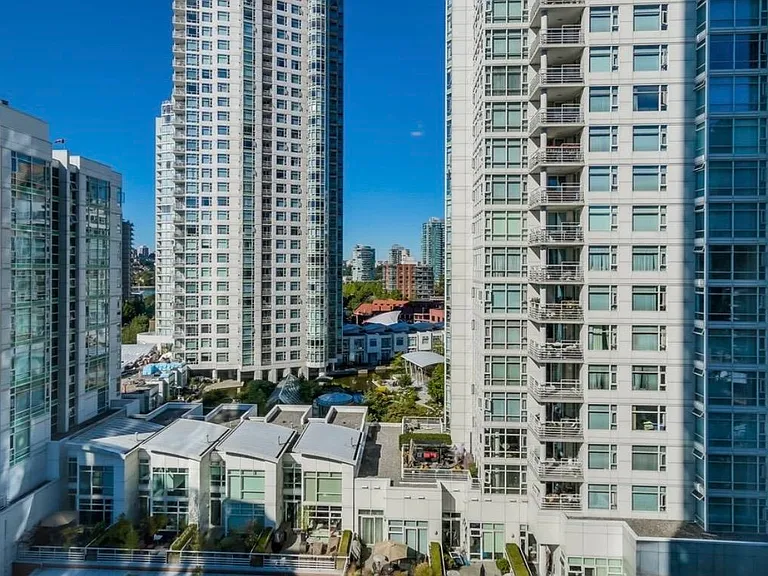 193 Aquarius Mews #1101 — Photo 19