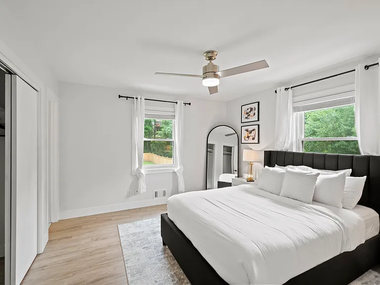 3031 Highland Dr SE — Photo 14