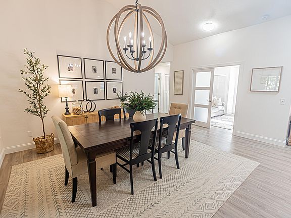 3rd image of 1190 SW Live Oak Cove