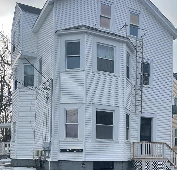 54 Adams St #3