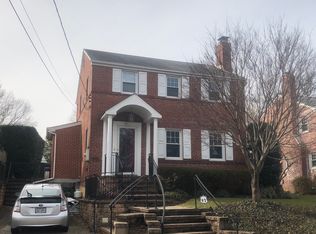 920 N Larrimore St, Arlington, VA 22205